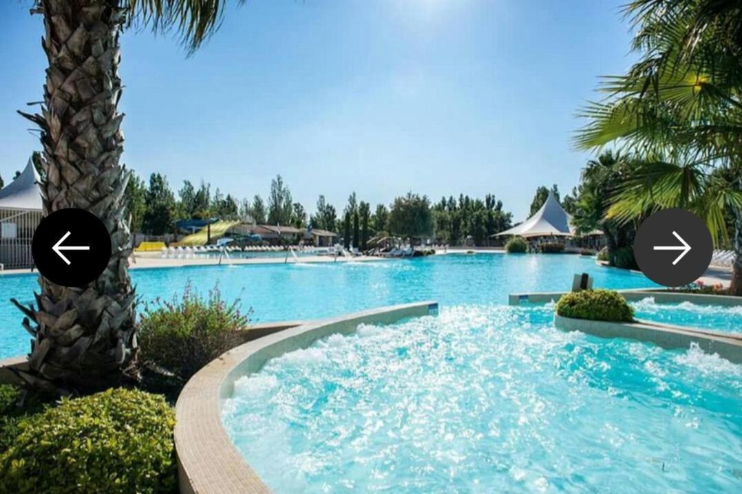 Mobilhome La Carabasse **** Vias Εξωτερικό φωτογραφία