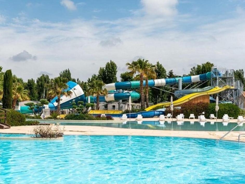 Mobilhome La Carabasse **** Vias Εξωτερικό φωτογραφία